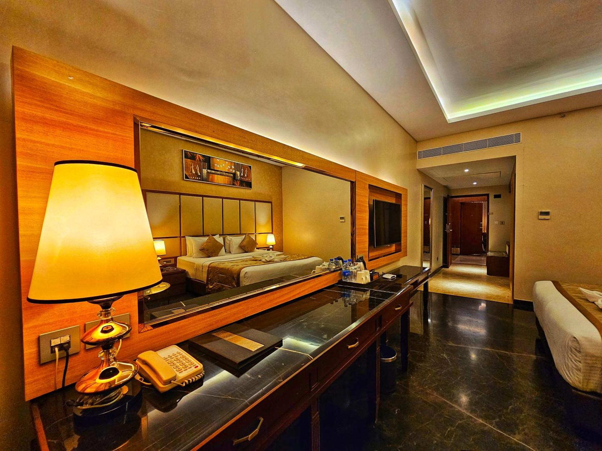 Uva Meridian Bay Resort & Spa Kundapura Exterior foto
