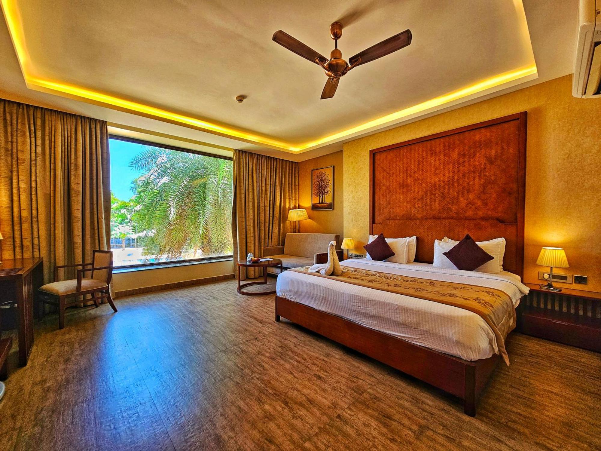 Uva Meridian Bay Resort & Spa Kundapura Exterior foto